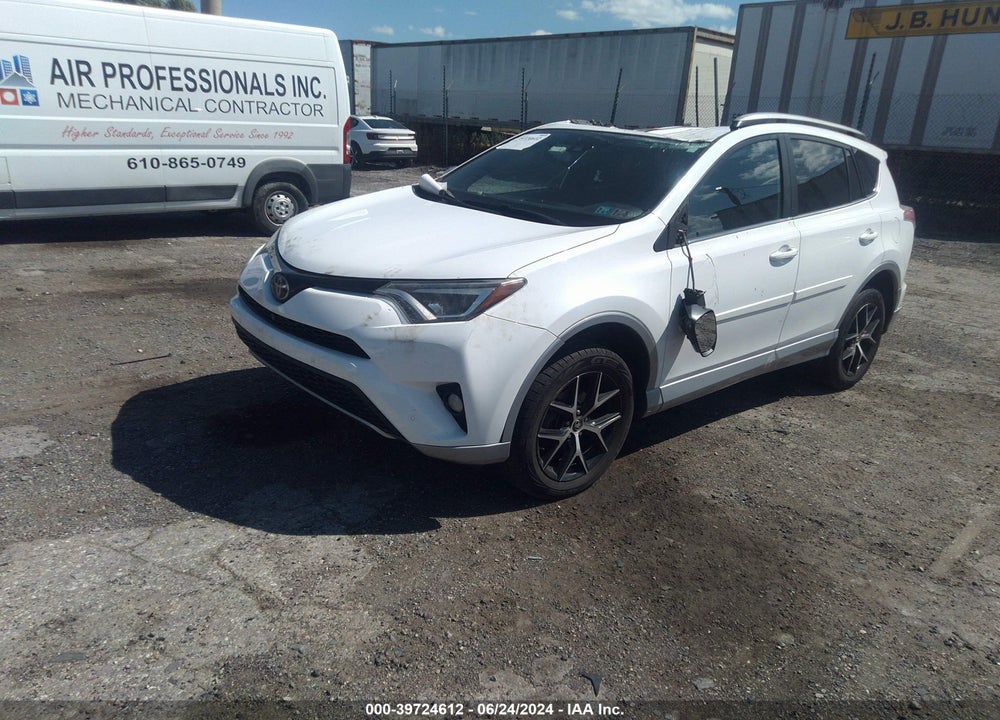 2017 TOYOTA RAV4 SE VIN: 2T3JFREV2HW606208