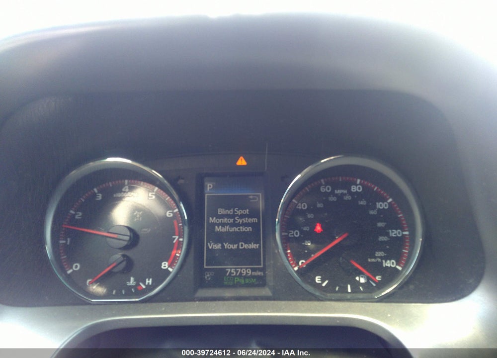 2017 TOYOTA RAV4 SE VIN: 2T3JFREV2HW606208
