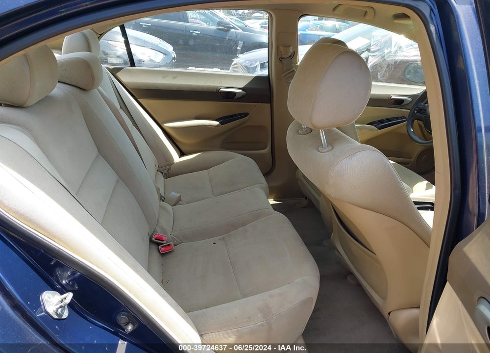 2006 HONDA CIVIC LX VIN: 1HGFA16516L048082