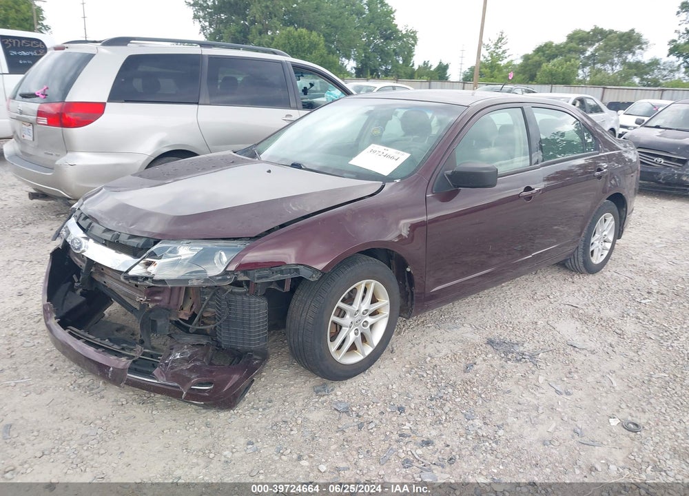 2011 FORD FUSION VIN: 3FAHP0GA9BR106646