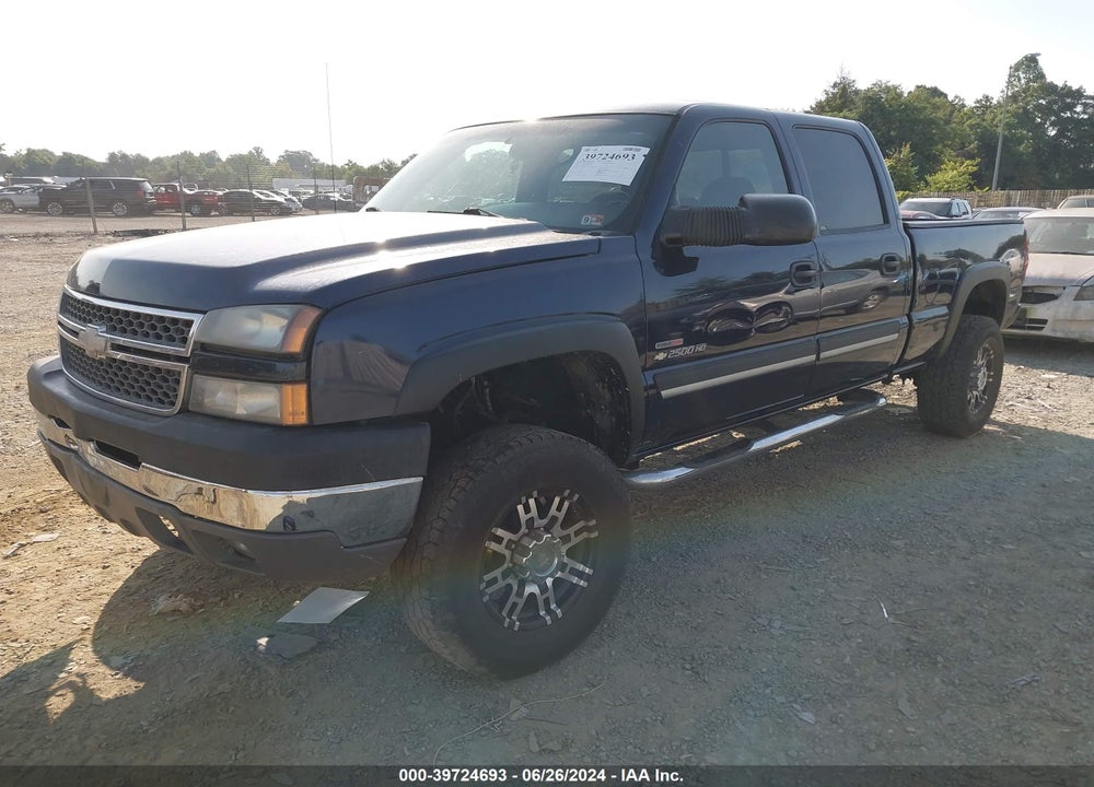 2005 CHEVROLET SILVERADO 2500HD LS VIN: 1GCHK23225F964254