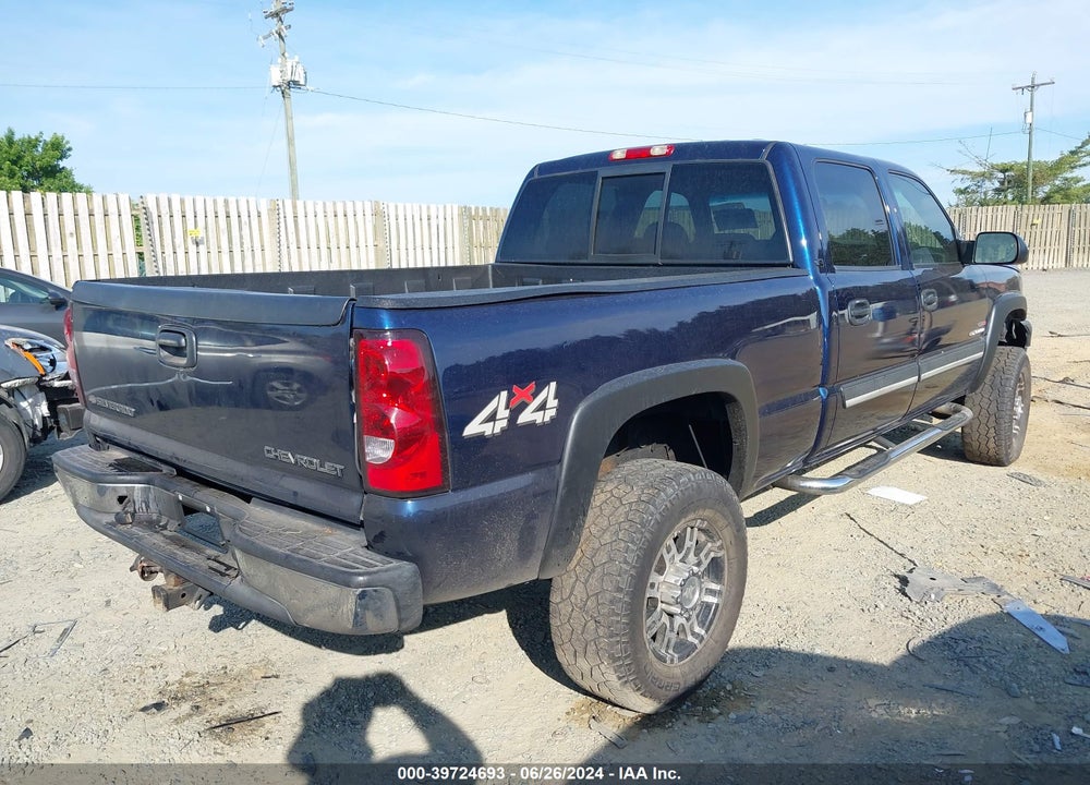 2005 CHEVROLET SILVERADO 2500HD LS VIN: 1GCHK23225F964254