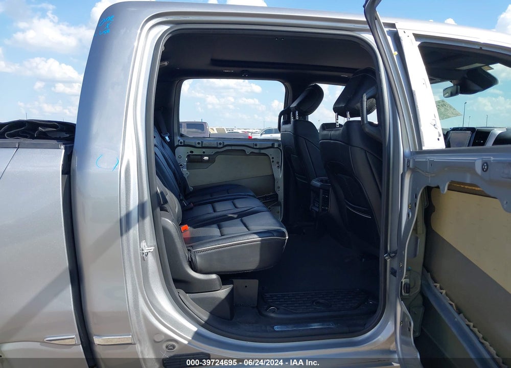 2019 RAM 1500 LIMITED 4X4 5'7 BOX VIN: 1C6SRFHT8KN781301