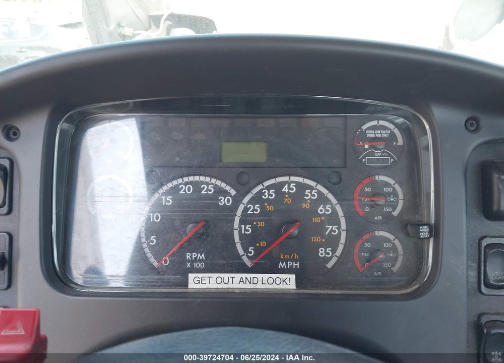2014 FREIGHTLINER M2 112 MEDIUM DUTY VIN: 1FUJC5DV2EHFV0383