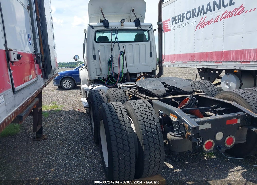 2014 FREIGHTLINER M2 112 MEDIUM DUTY VIN: 1FUJC5DV2EHFV0383