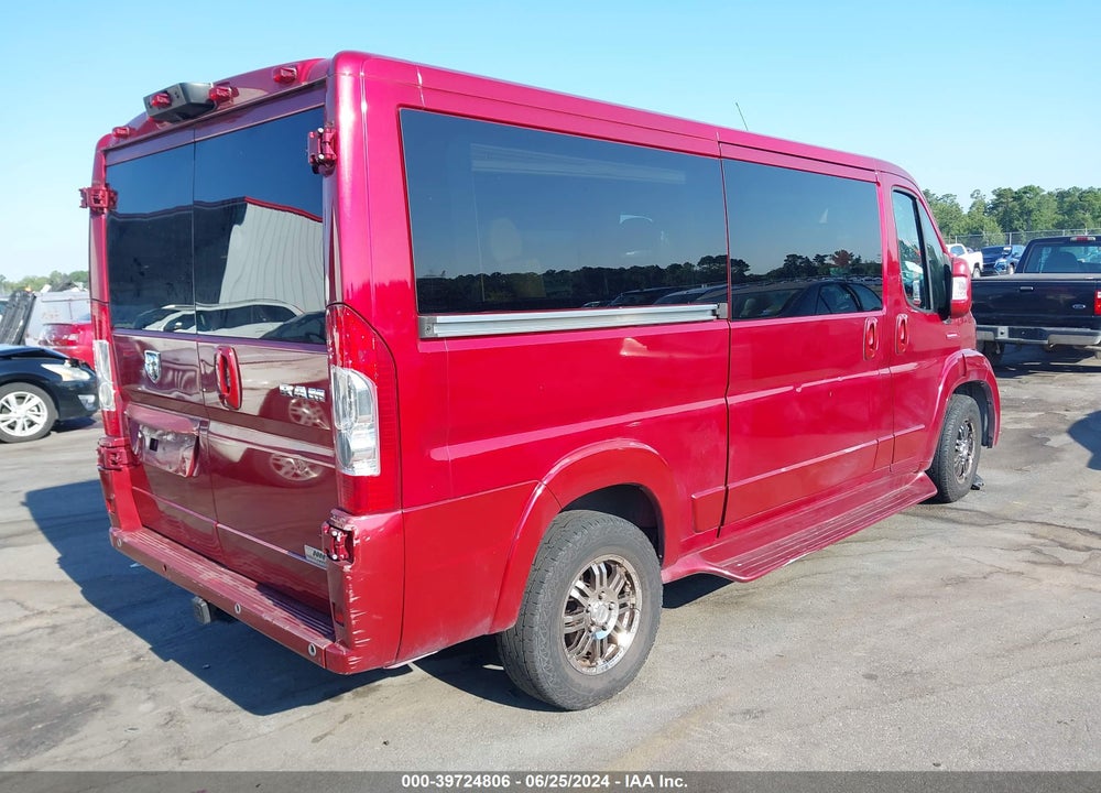 2018 RAM PROMASTER 1500 LOW ROOF 136 WB VIN: 3C6TRVAG2JE105912
