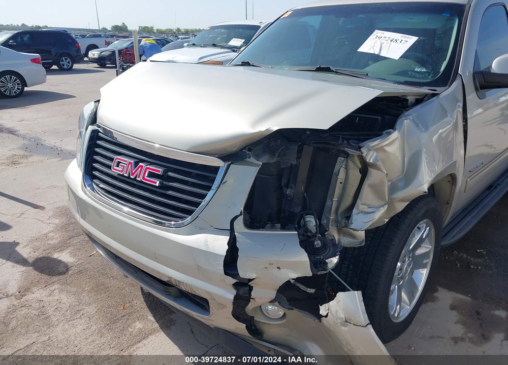 2013 GMC YUKON SLT VIN: 1GKS1CE00DR150227