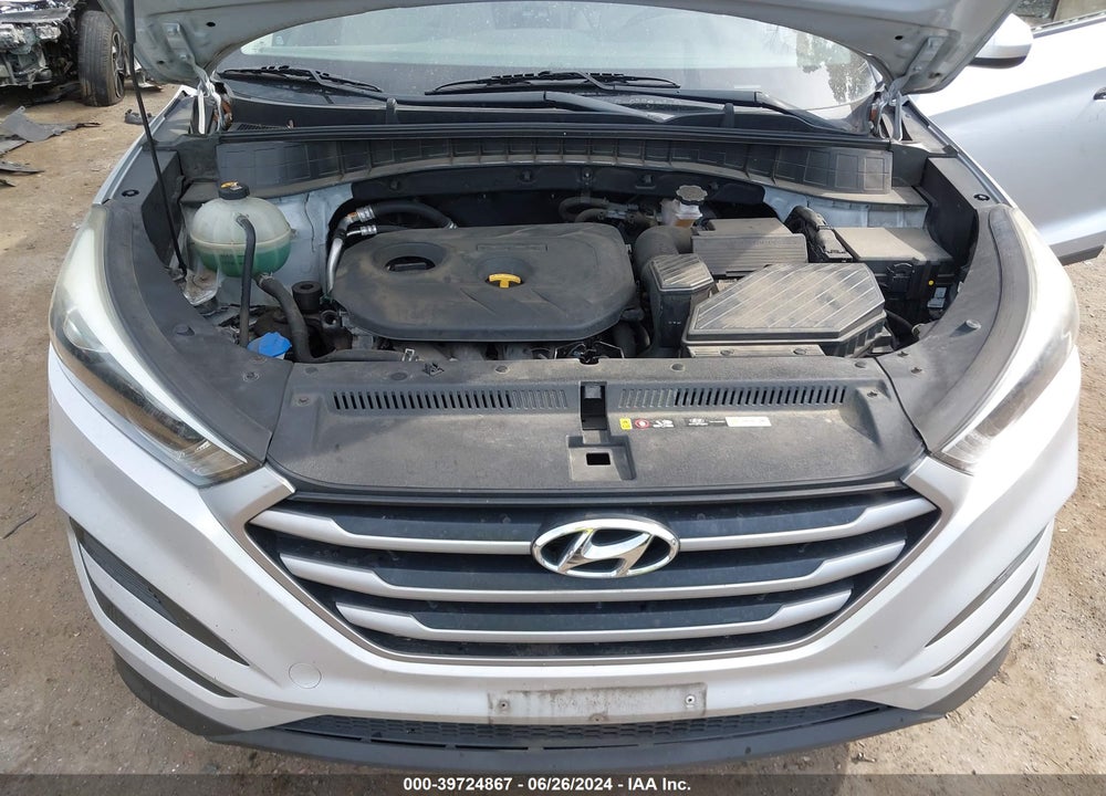 2017 HYUNDAI TUCSON SE VIN: KM8J23A4XHU469968