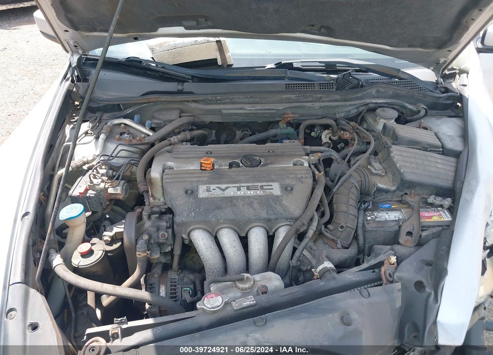 2005 HONDA ACCORD 2.4 LX VIN: 1HGCM56425A102055