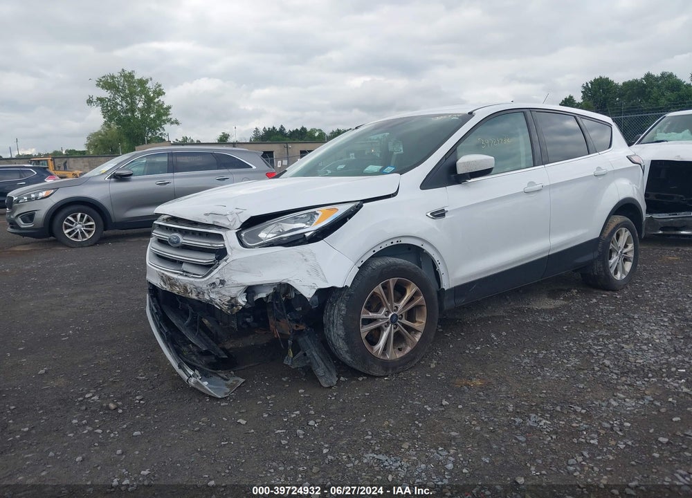 2017 FORD ESCAPE SE VIN: 1FMCU9GD8HUD95026
