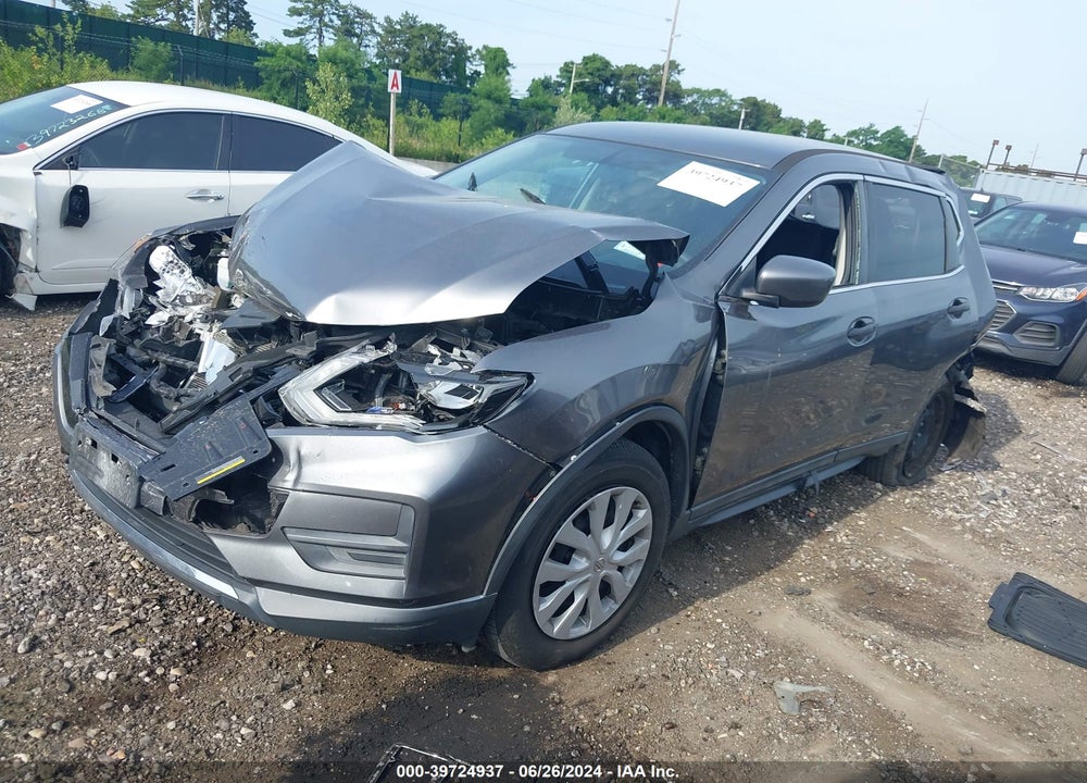 2017 NISSAN ROGUE S VIN: 5N1AT2MM2HC743172
