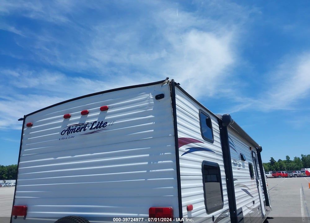 2015 GULFSTREAM STREAM 259 B VIN: 1NL1GTL23F1117096