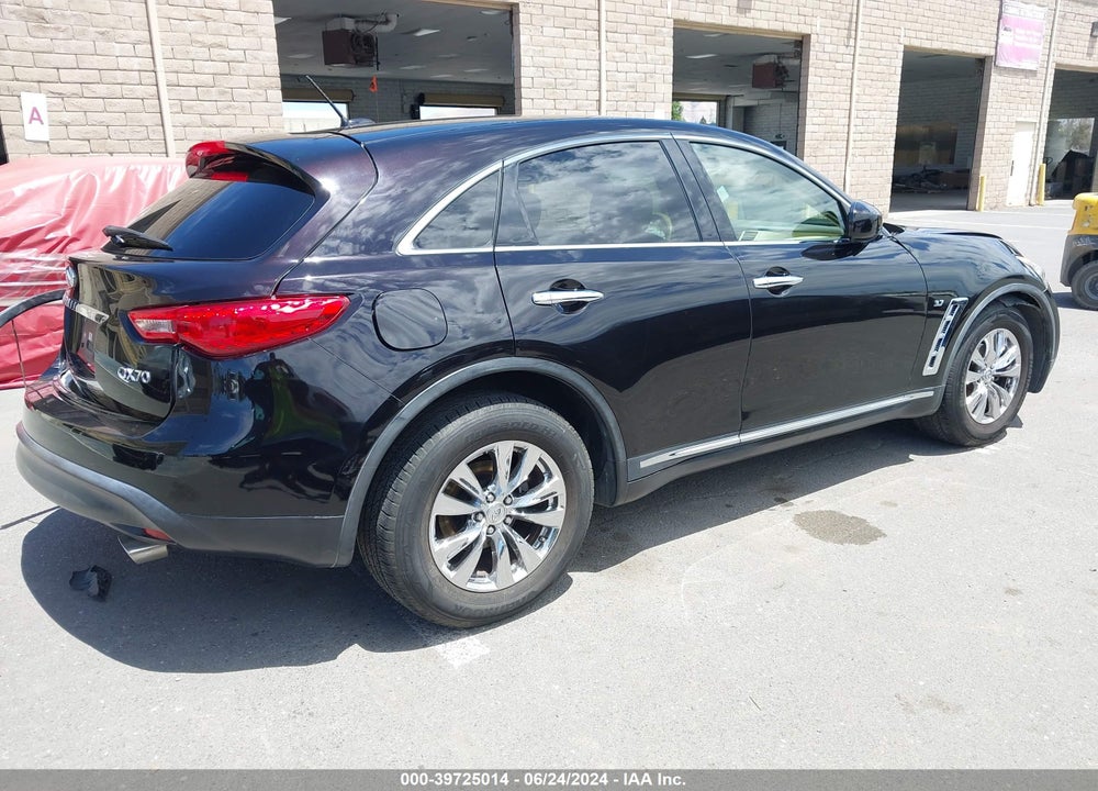 2014 INFINITI QX70 VIN: JN8CS1MU3EM452278