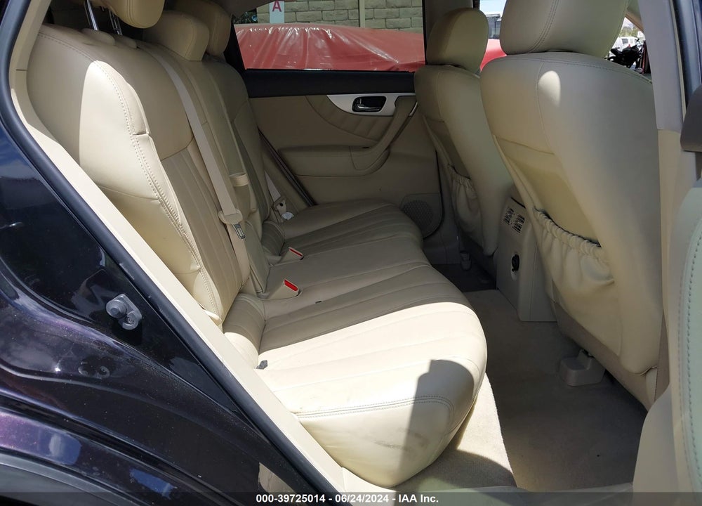 2014 INFINITI QX70 VIN: JN8CS1MU3EM452278