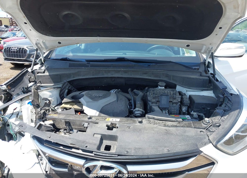 2015 HYUNDAI SANTA FE SPORT 2.0L TURBO VIN: 5XYZWDLA8FG288709