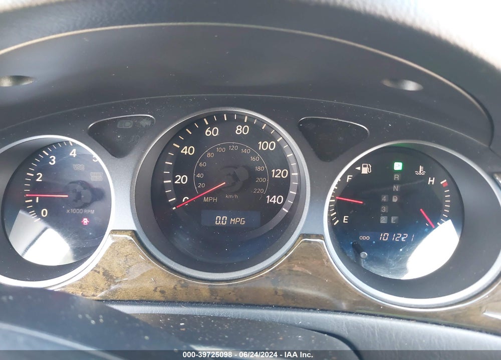 2004 LEXUS ES 330 VIN: JTHBA30G345039564