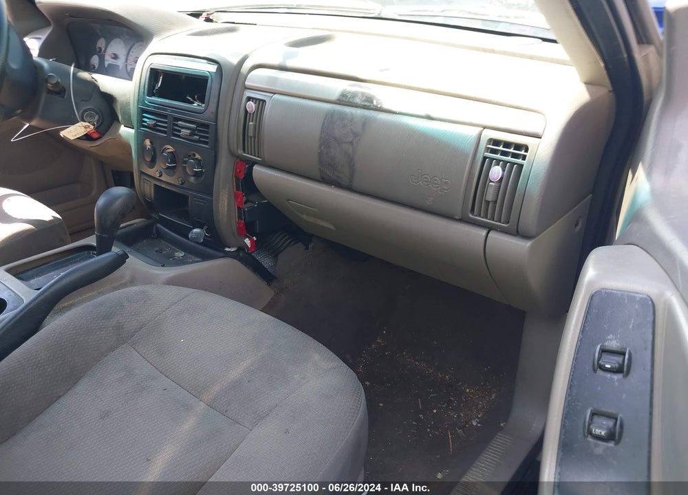 2004 JEEP GRAND CHEROKEE LAREDO VIN: 1J4GX48S04C347172