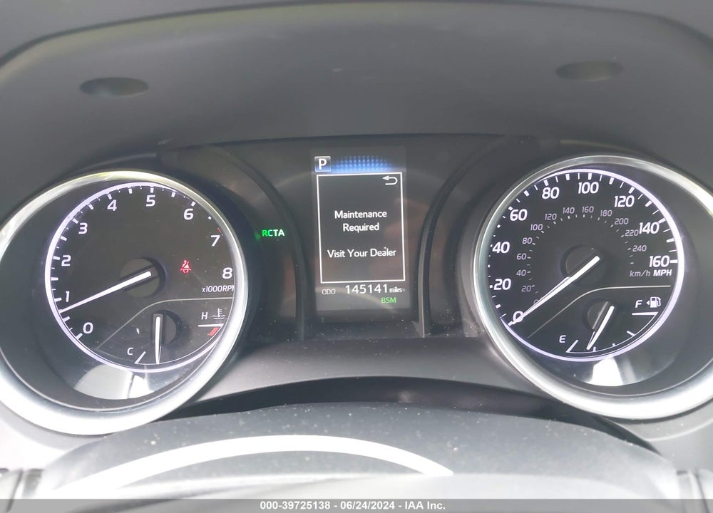 2018 TOYOTA CAMRY SE VIN: 4T1B11HK4JU595877