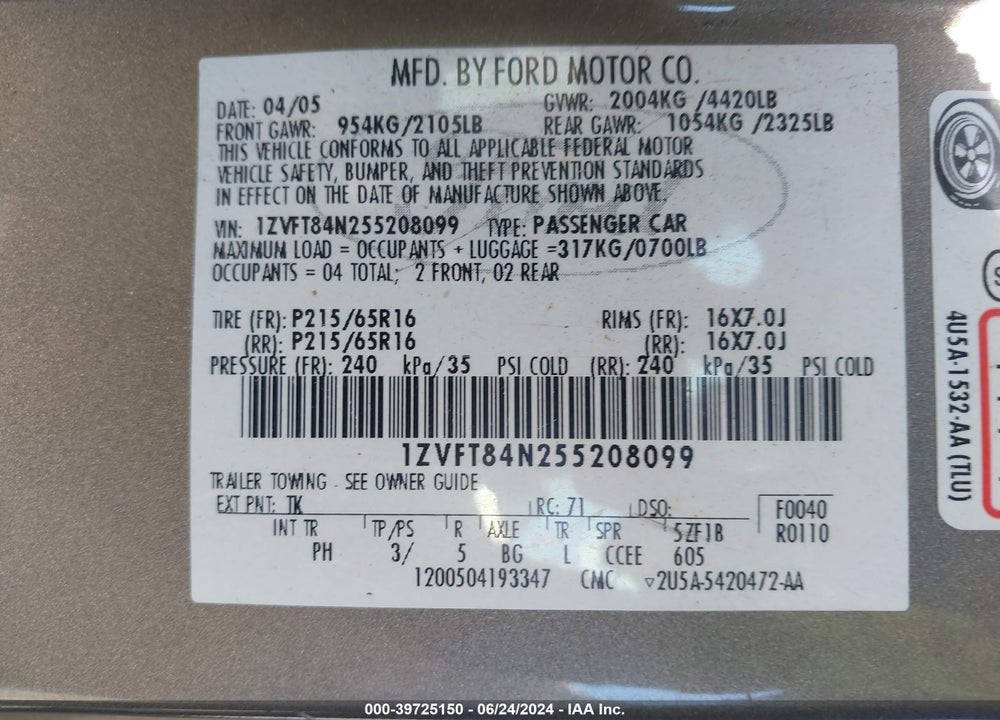 2005 FORD MUSTANG VIN: 1ZVFT84N255208099