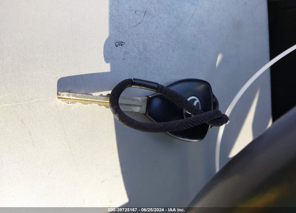 2009 TOYOTA COROLLA S VIN: 1NXBU40E69Z053867