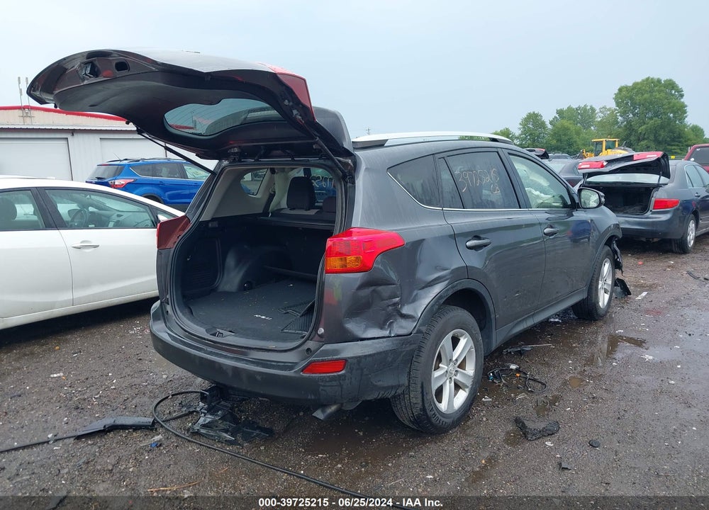 2014 TOYOTA RAV4 XLE VIN: JTMRFREV1ED082626