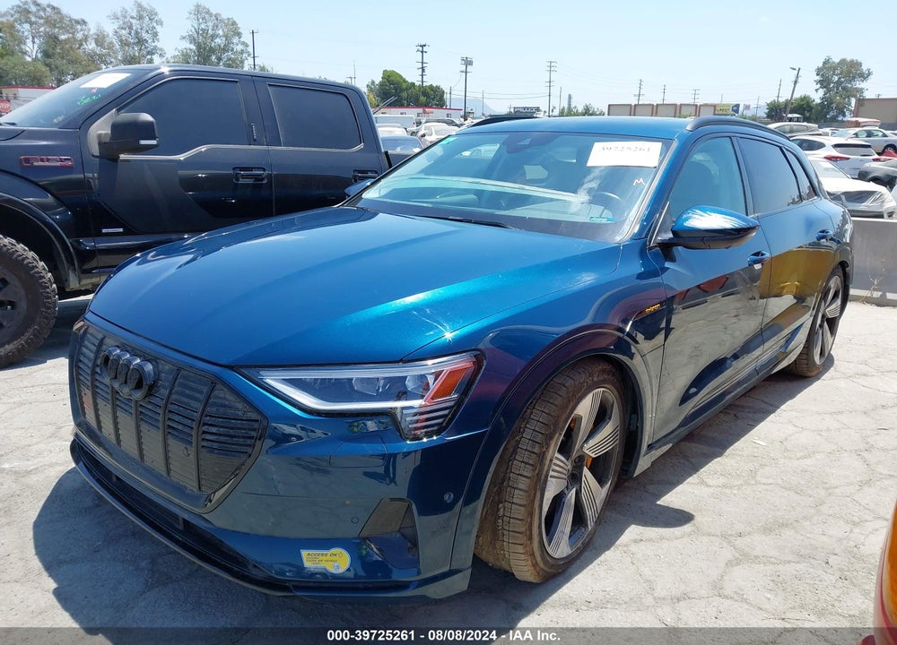 2022 AUDI E-TRON PREMIUM PLUS QUATTRO VIN: WA1LAAGE8NB009004