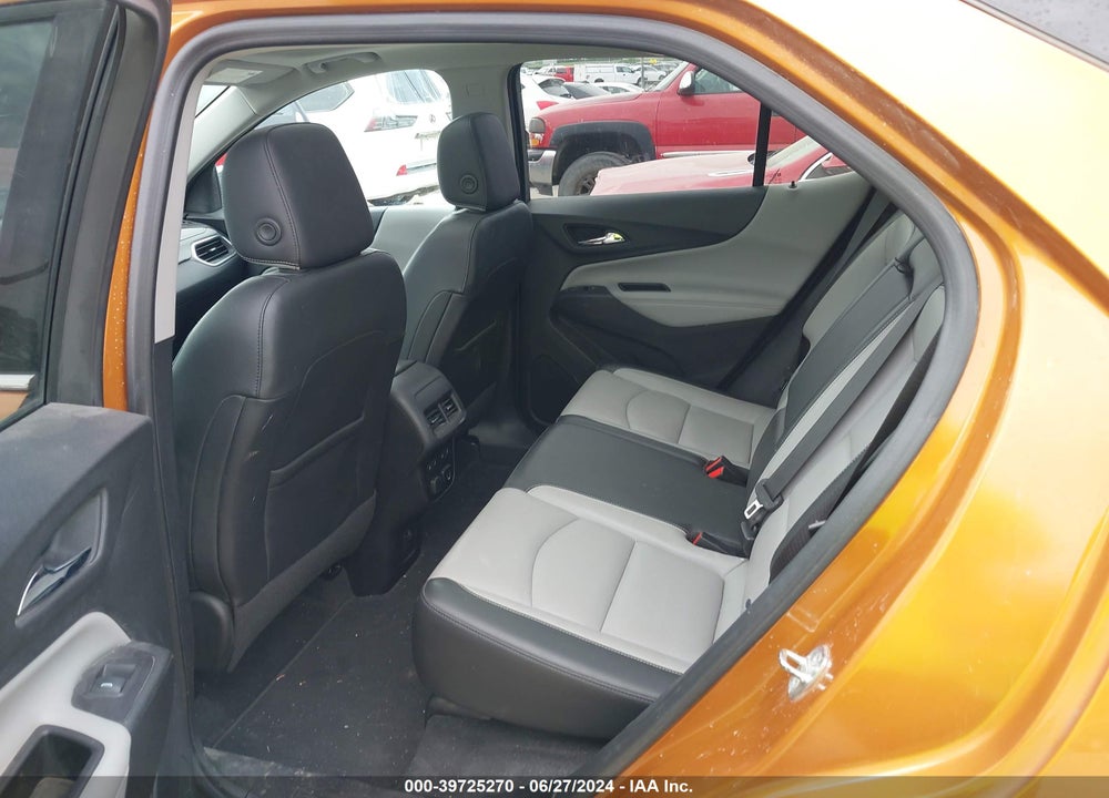 2018 CHEVROLET EQUINOX PREMIER VIN: 2GNAXVEV8J6121070