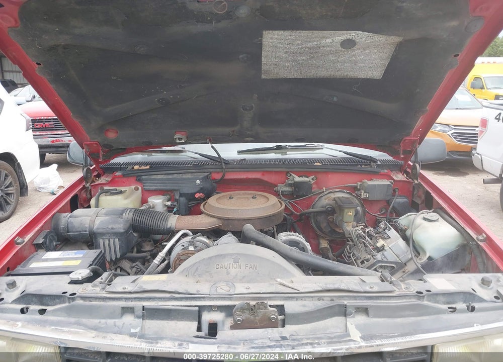 1993 CHEVROLET SUBURBAN K1500 VIN: 1GNFK16K2PJ399900