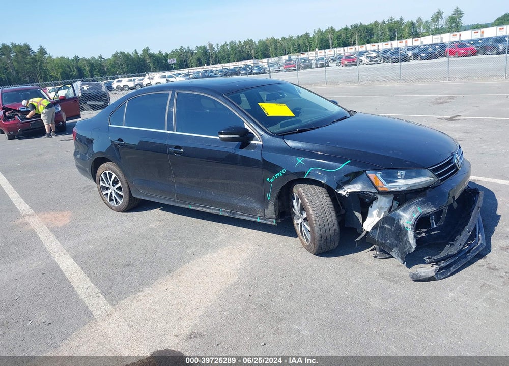 2017 VOLKSWAGEN JETTA 1.4T SE VIN: 3VWDB7AJ7HM349657
