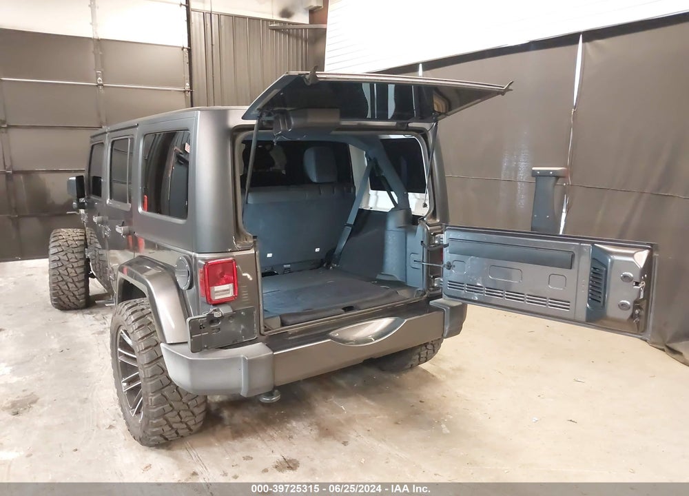 2016 JEEP WRANGLER UNLIMITED SAHARA VIN: 1C4HJWEG3GL347341