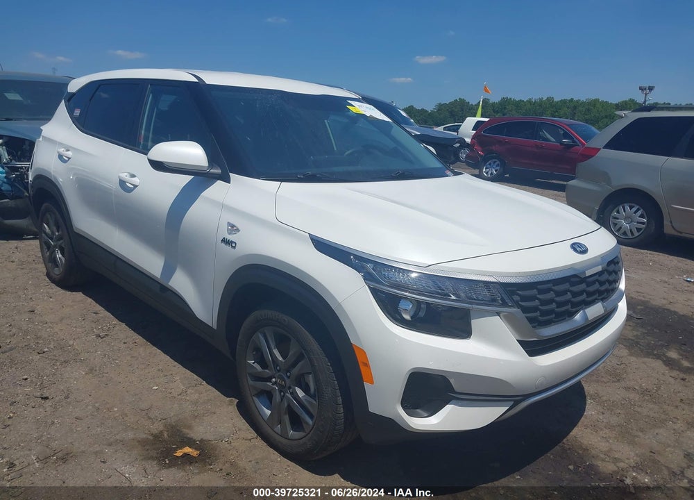 2021 KIA SELTOS LX VIN: KNDEPCAA8M7093602