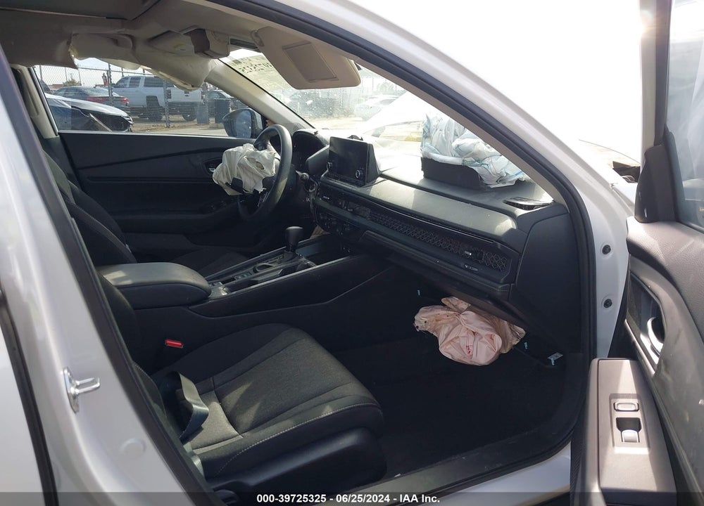 2023 HONDA ACCORD EX VIN: 1HGCY1F37PA038554