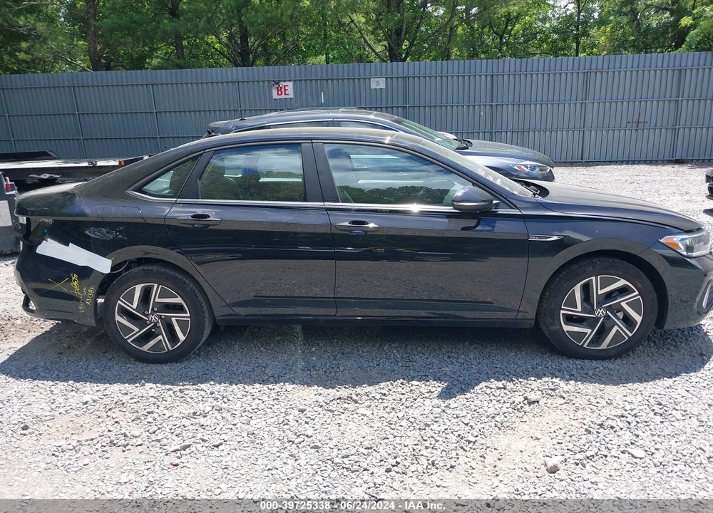 2024 VOLKSWAGEN JETTA 1.5T SEL VIN: 3VWGM7BU6RM034785