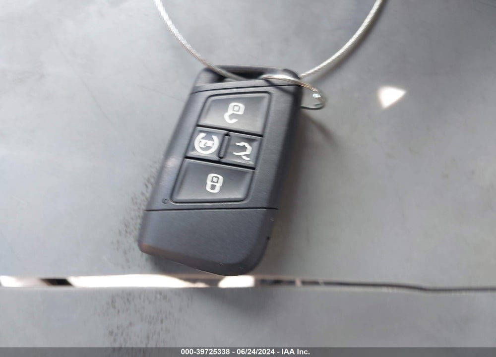 2024 VOLKSWAGEN JETTA 1.5T SEL VIN: 3VWGM7BU6RM034785