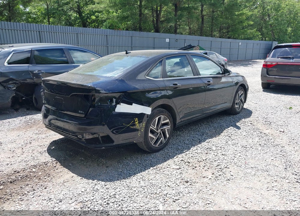 2024 VOLKSWAGEN JETTA 1.5T SEL VIN: 3VWGM7BU6RM034785