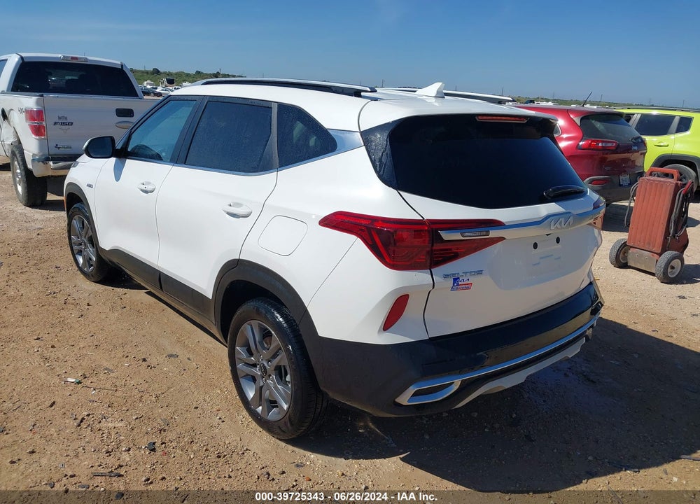 2023 KIA SELTOS S VIN: KNDEUCAAXP7439811