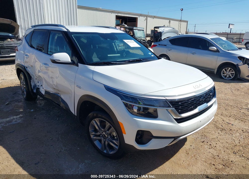 2023 KIA SELTOS S VIN: KNDEUCAAXP7439811