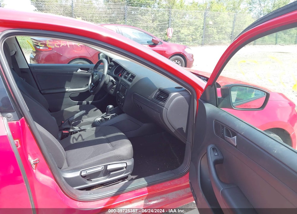 2015 VOLKSWAGEN JETTA 2.0L S VIN: 3VW2K7AJ5FM209689