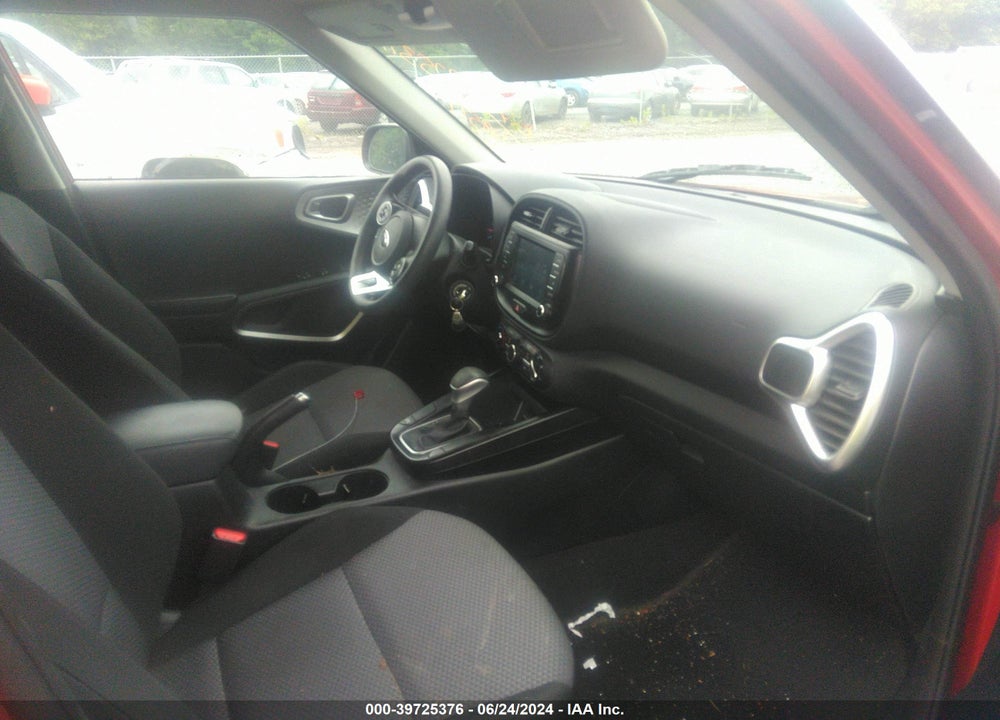 2021 KIA SOUL LX VIN: KNDJ23AU9M7779767