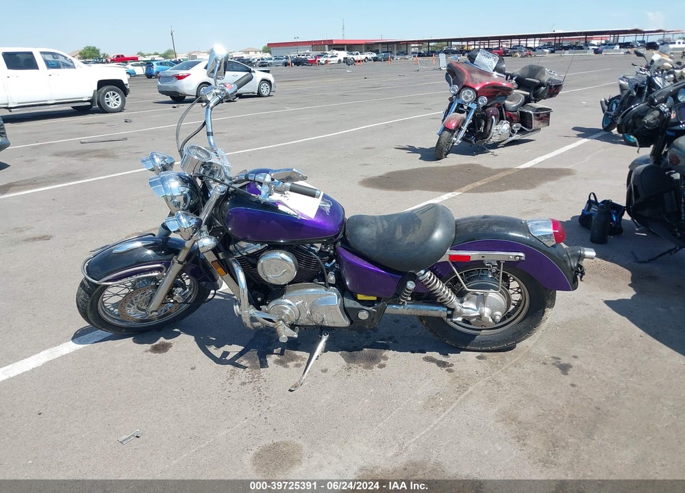 1996 HONDA VT1100 C2 VIN: 1HFSC3203TA103612