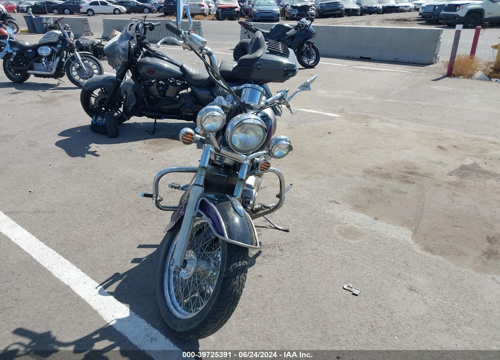 1996 HONDA VT1100 C2 VIN: 1HFSC3203TA103612