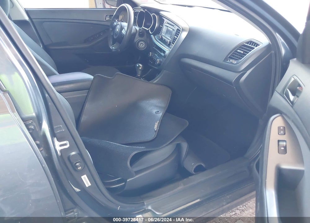 2015 KIA OPTIMA LX VIN: KNAGM4A70F5562804