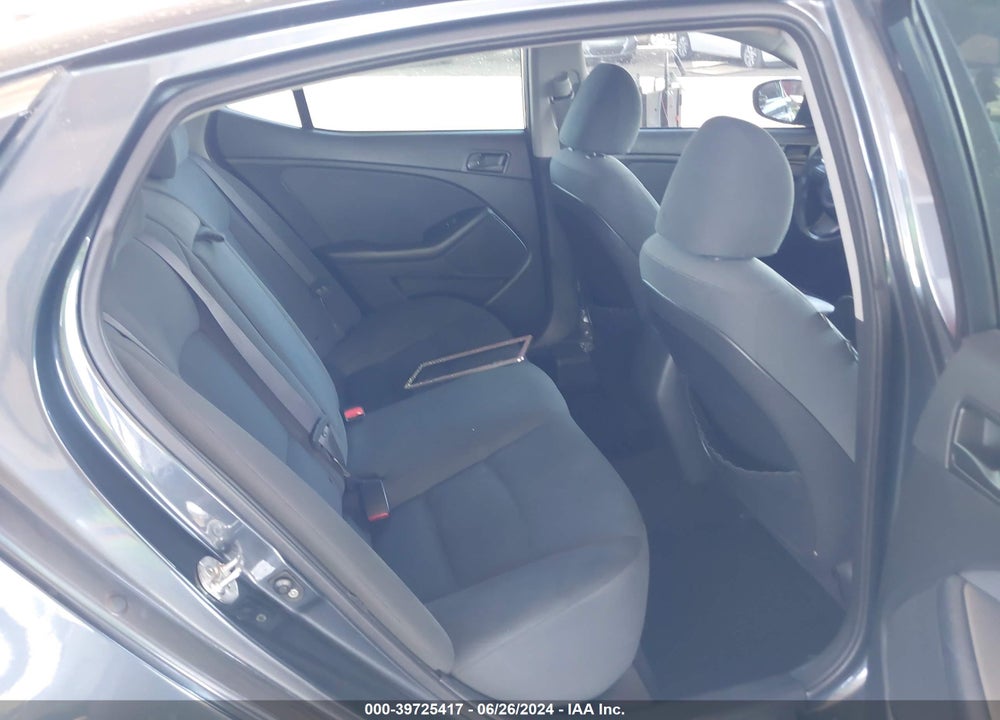 2015 KIA OPTIMA LX VIN: KNAGM4A70F5562804