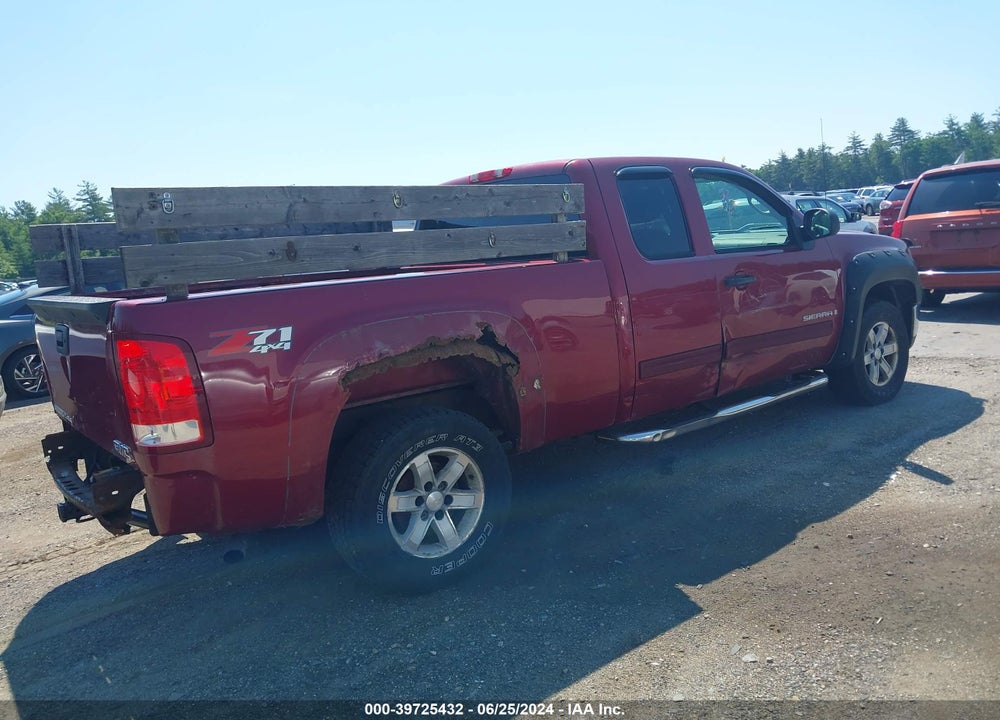 2007 GMC SIERRA 1500 SLE1 VIN: 2GTEK19J771651562