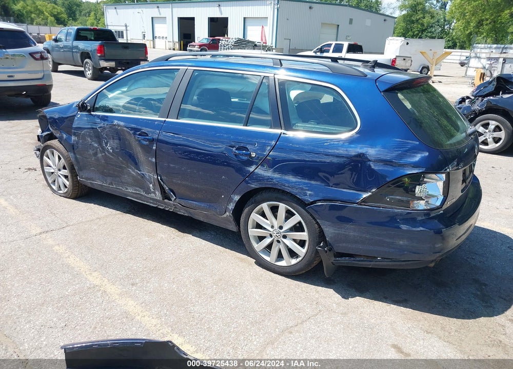 2014 VOLKSWAGEN JETTA SPORTWAGEN 2.0L TDI VIN: 3VWPL7AJ0EM612206