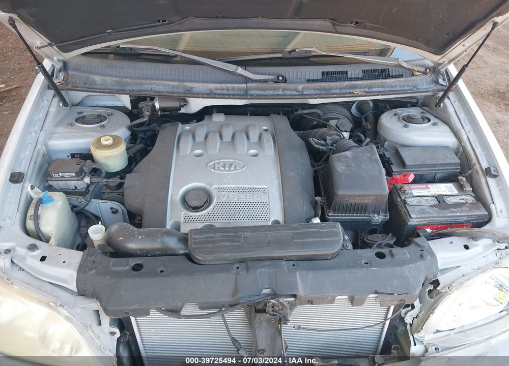 2004 KIA SEDONA EX/LX VIN: KNDUP131846574162