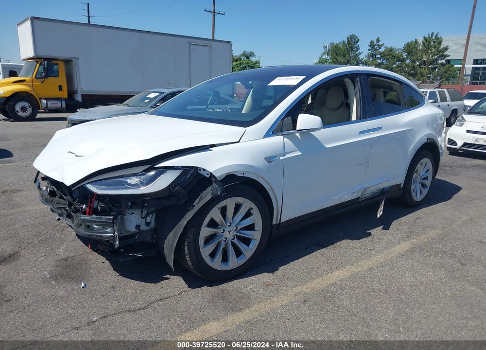 2016 TESLA MODEL X VIN: 5YJXCBE23GF012389