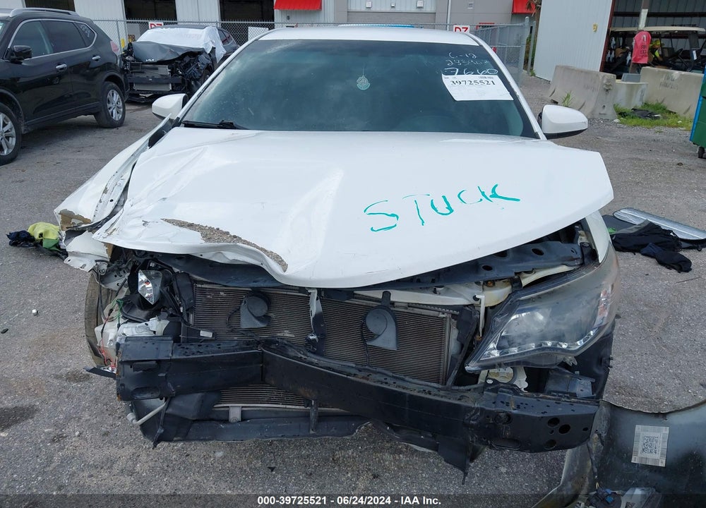 2014 TOYOTA CAMRY SE VIN: 4T1BF1FKXEU457660