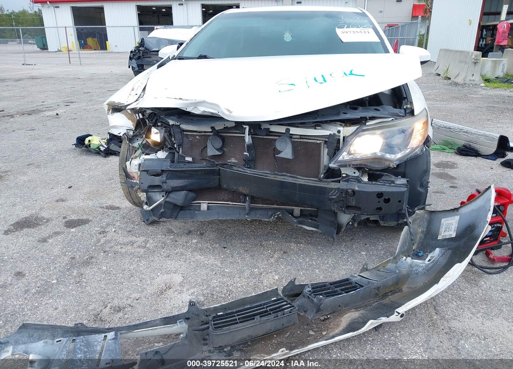 2014 TOYOTA CAMRY SE VIN: 4T1BF1FKXEU457660