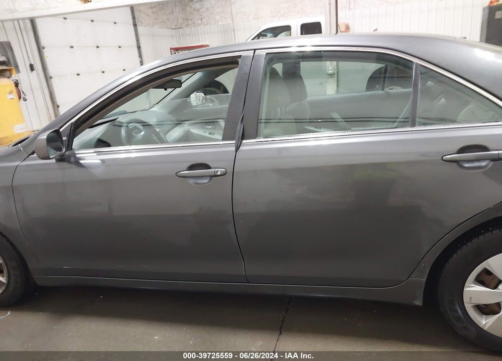 2008 TOYOTA CAMRY LE VIN: 4T4BE46K68R044455
